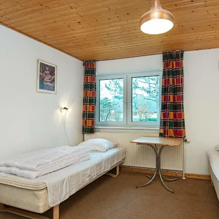Feriehus 6 Person In R M *