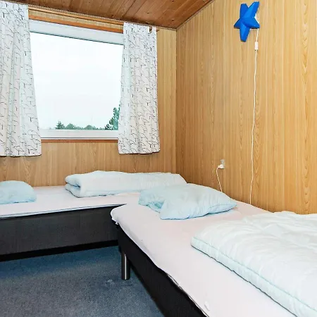 Feriehus 6 Person In R M Bolilmark